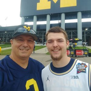 Meet your Posher, Dan